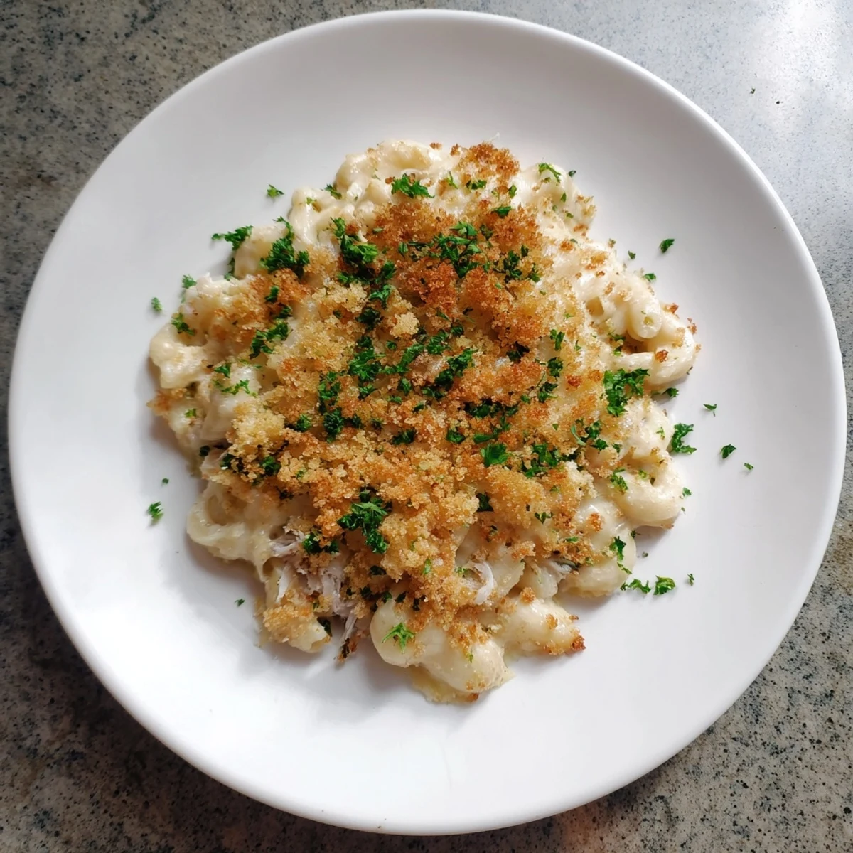 Creamy Barbecue Pulled Pork Mac and Cheese, bubbling and golden, an American comfort food.